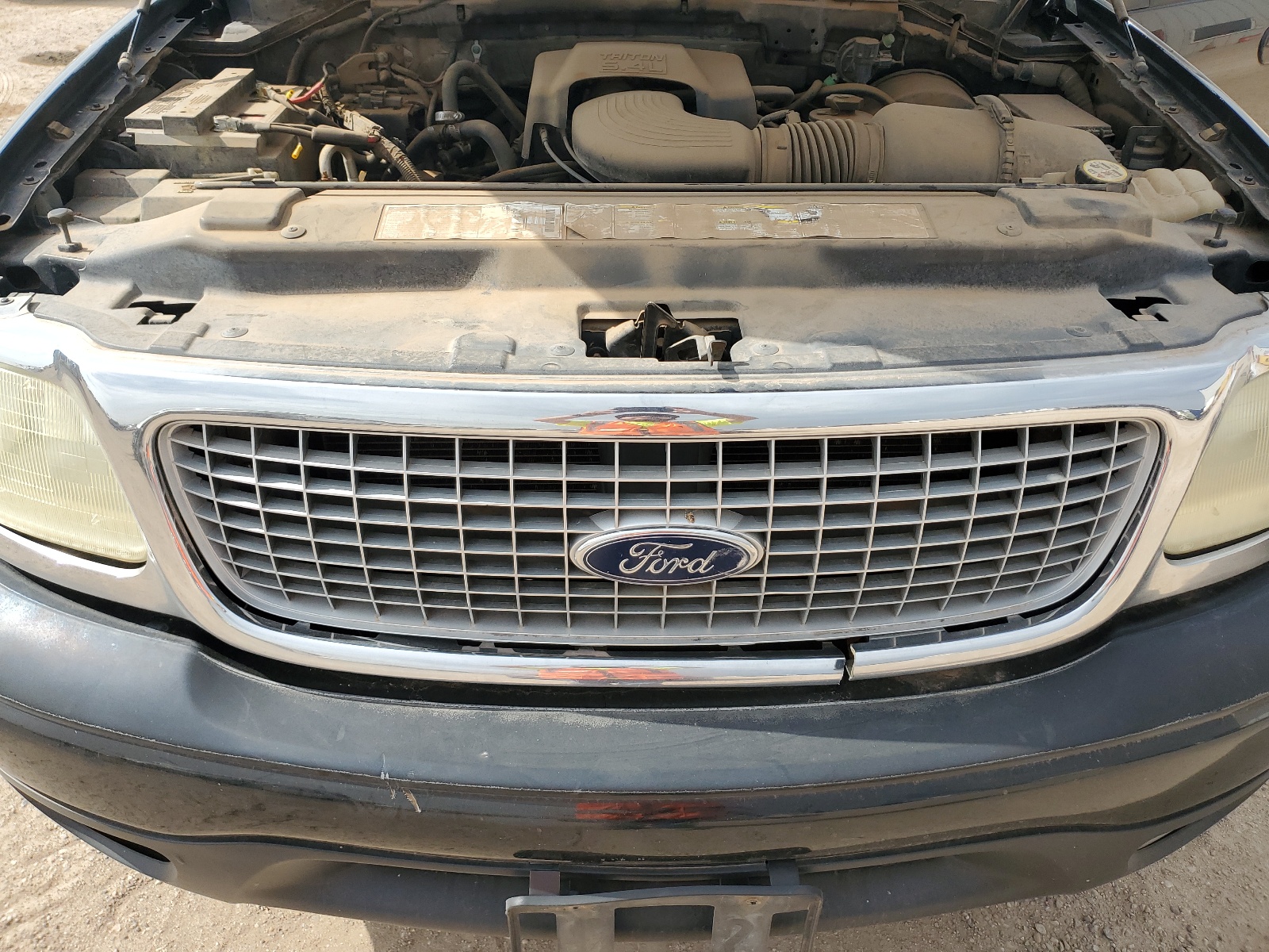 1FMRU15L32LA98877 2003 Ford Expedition Xlt