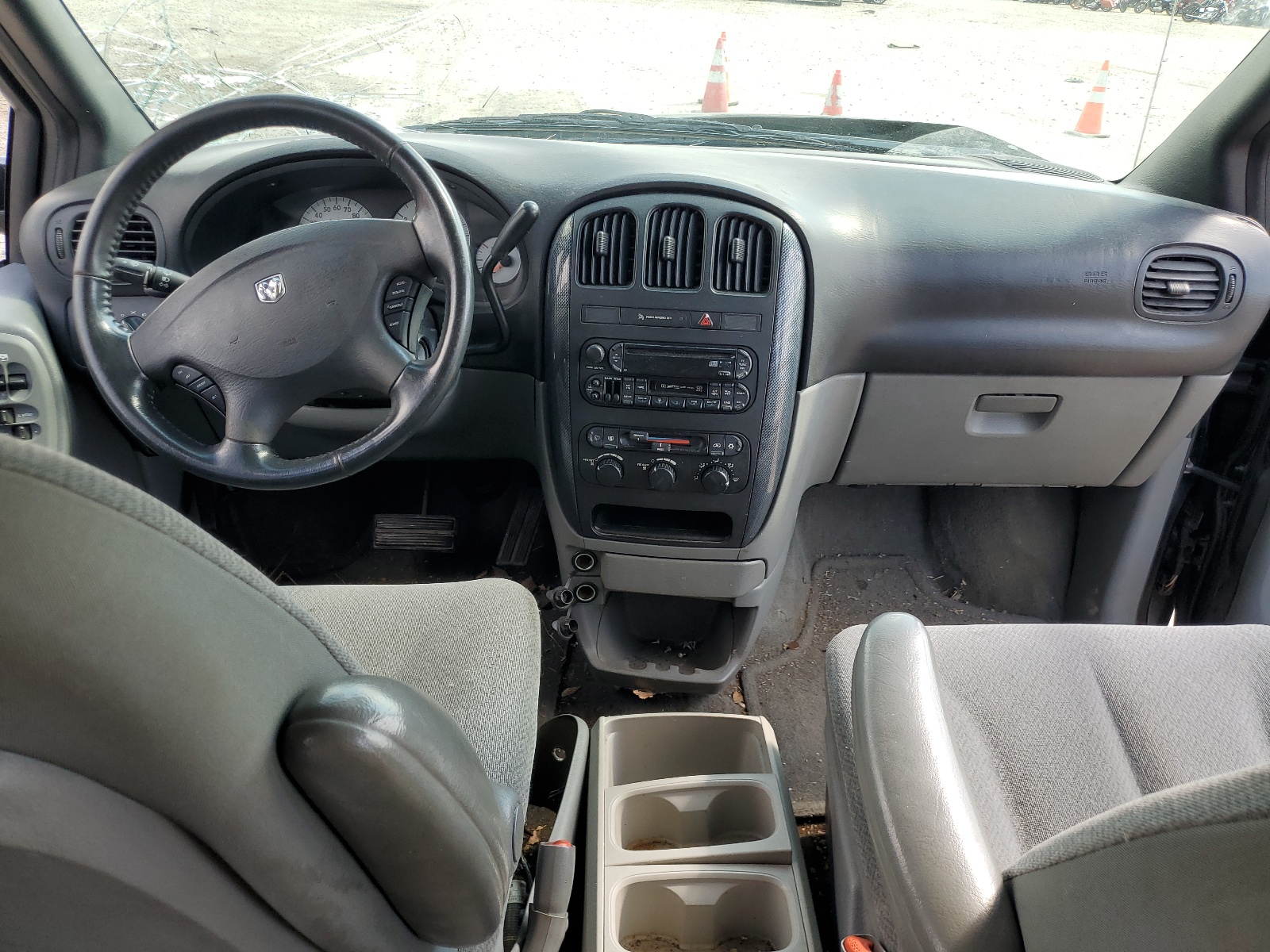 2D4GP44L35R143711 2005 Dodge Grand Caravan Sxt