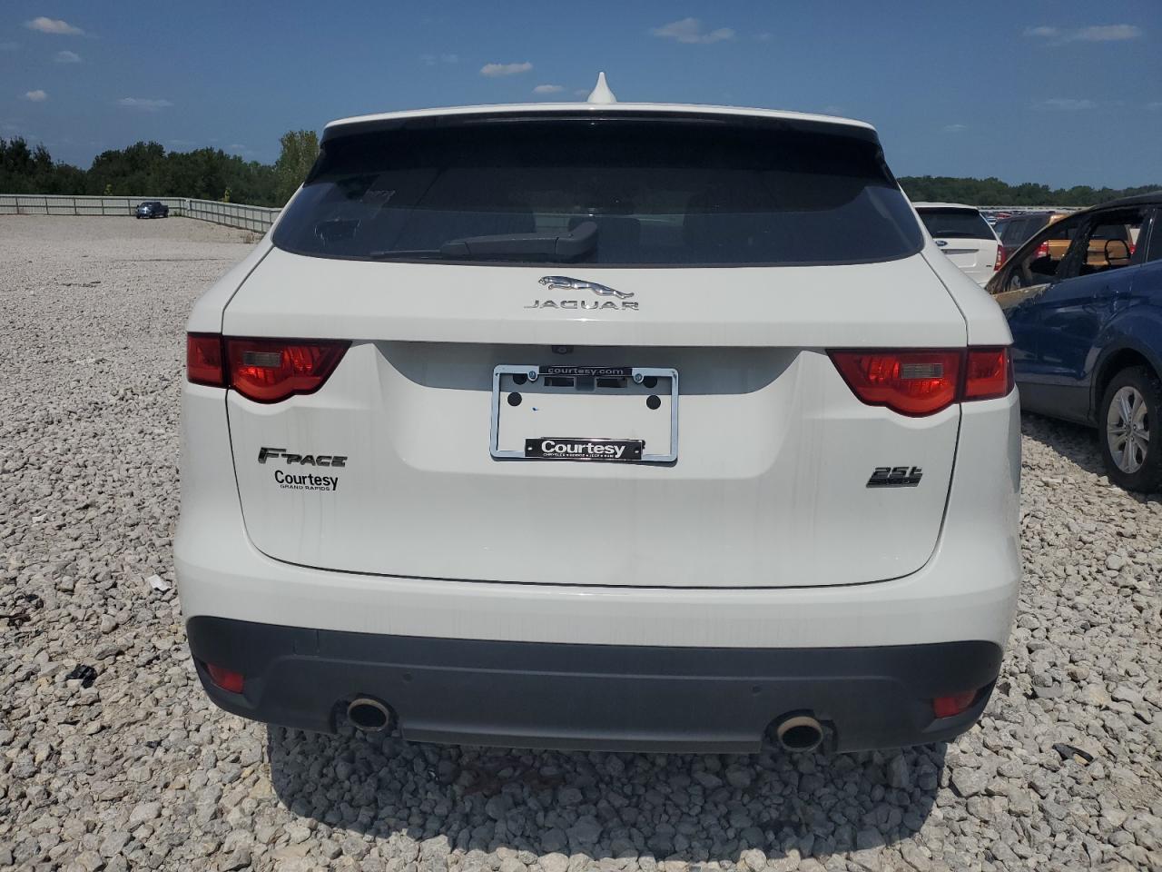 2019 Jaguar F-Pace Premium VIN: SADCJ2FXXKA399589 Lot: 68365584