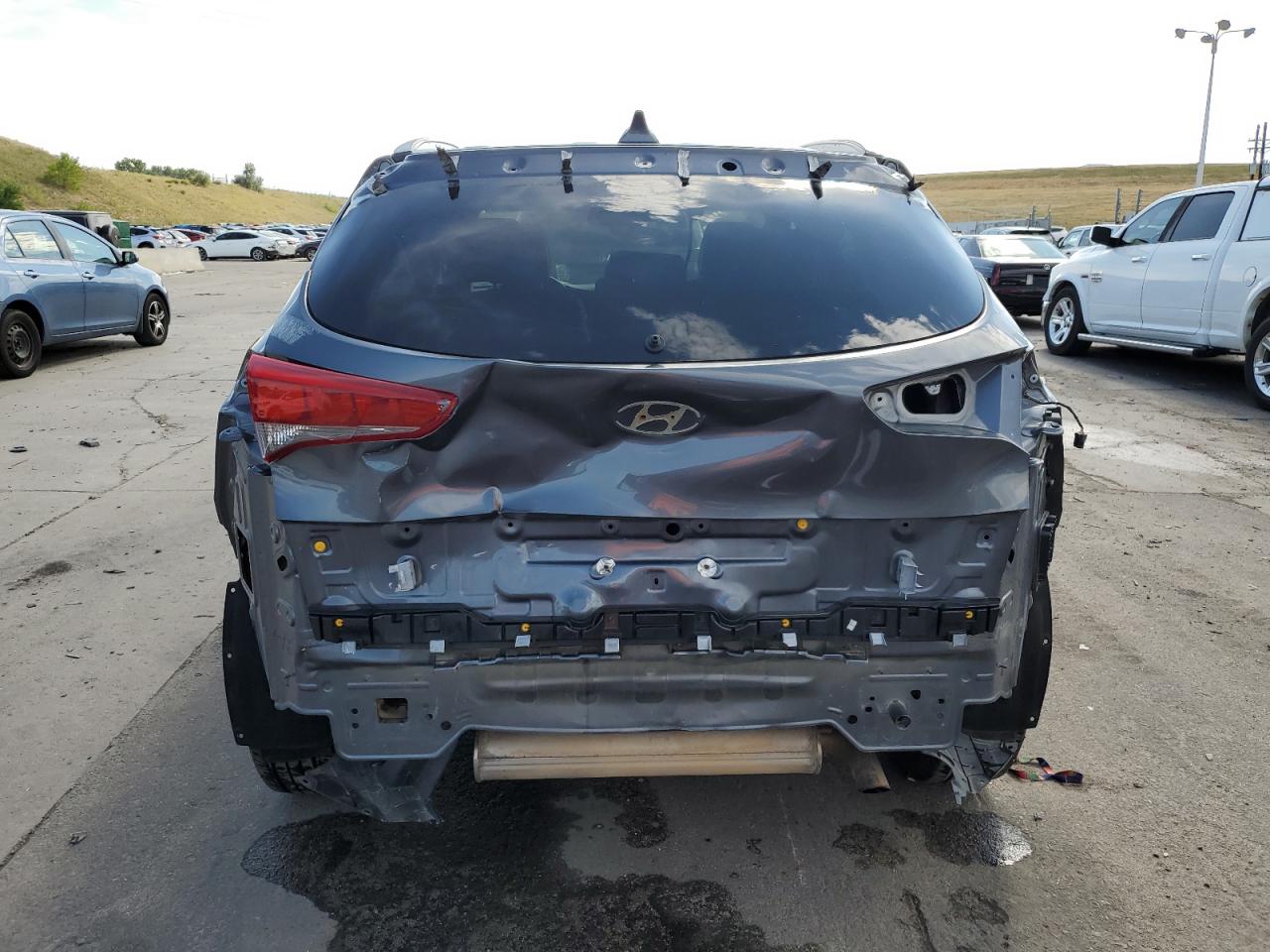 KM8J3CA46JU681155 2018 Hyundai Tucson Sel