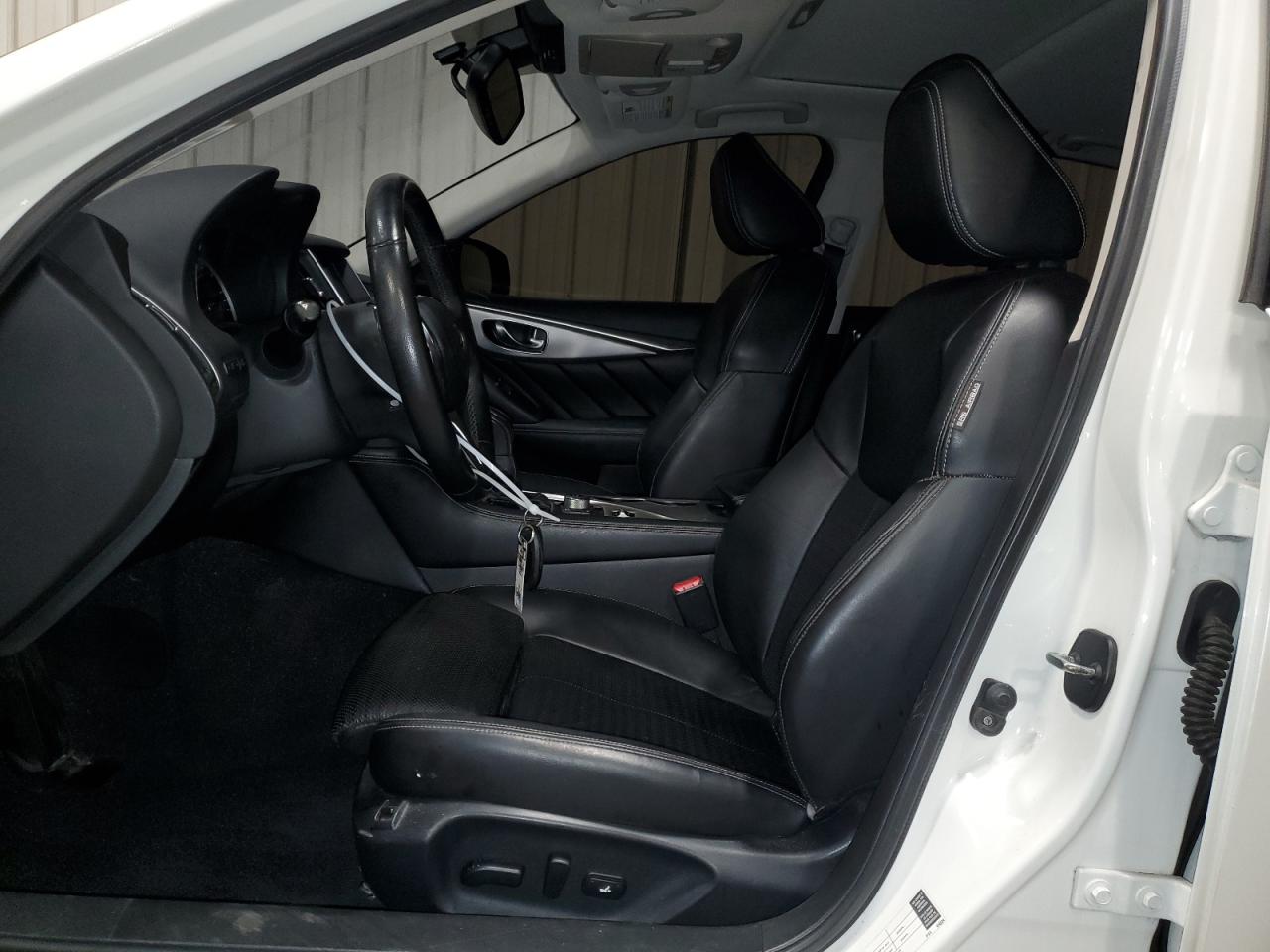 2018 Infiniti Q50 Luxe VIN: JN1EV7AR3JM440210 Lot: 66131244