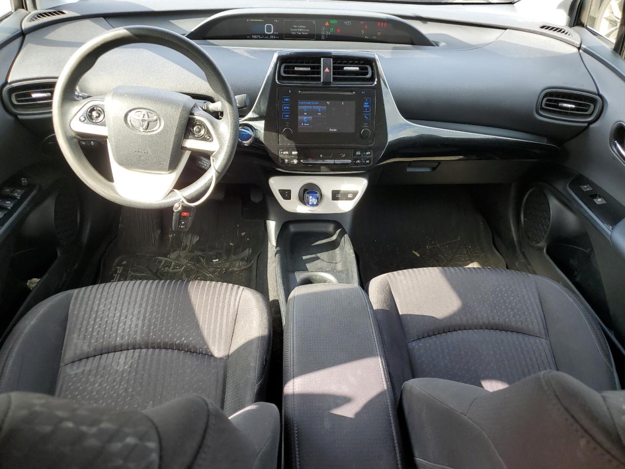 2018 Toyota Prius VIN: JTDKBRFU3J3061215 Lot: 67495644