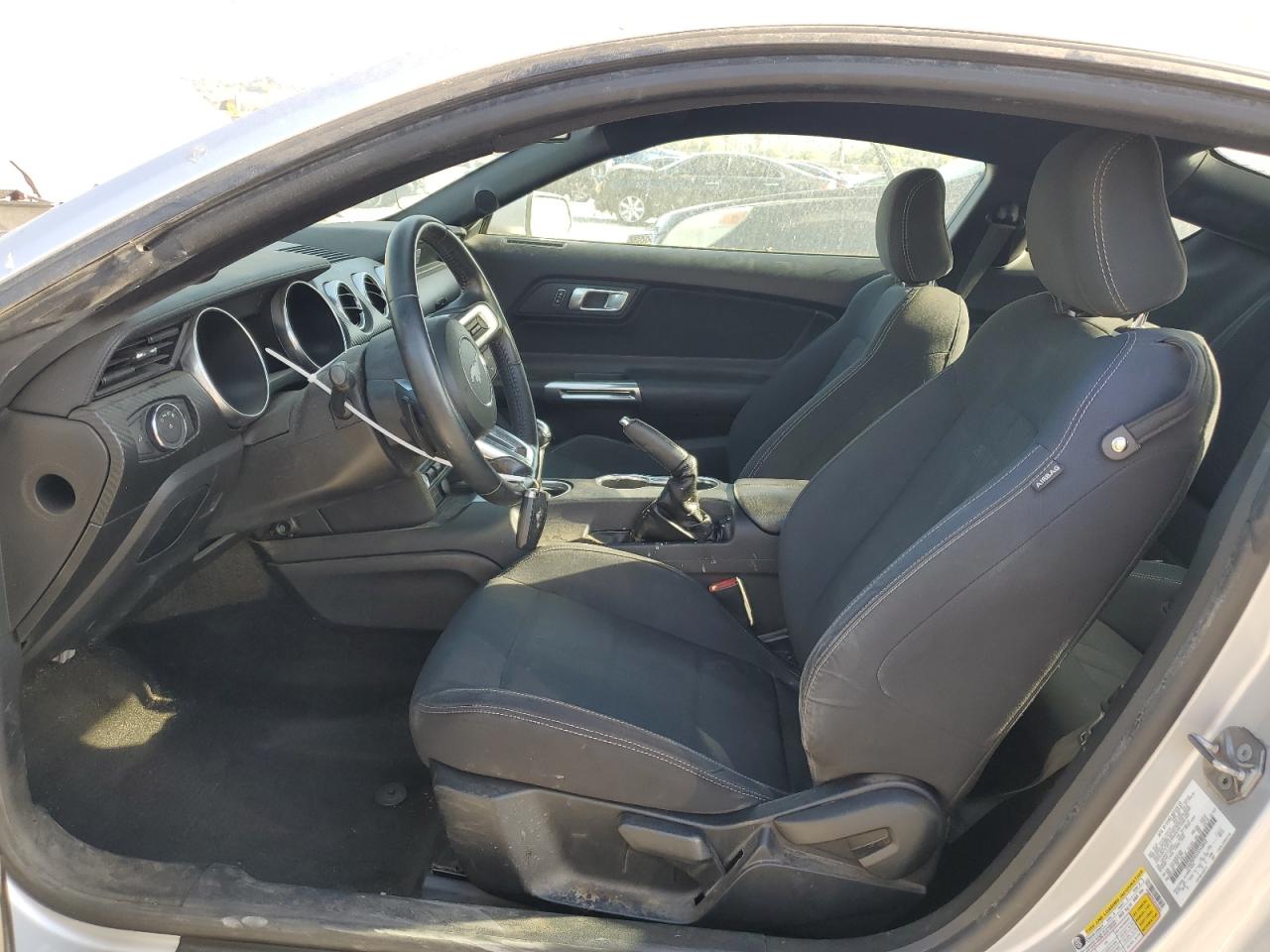 2018 Ford Mustang VIN: 1FA6P8TH5J5163842 Lot: 68580474