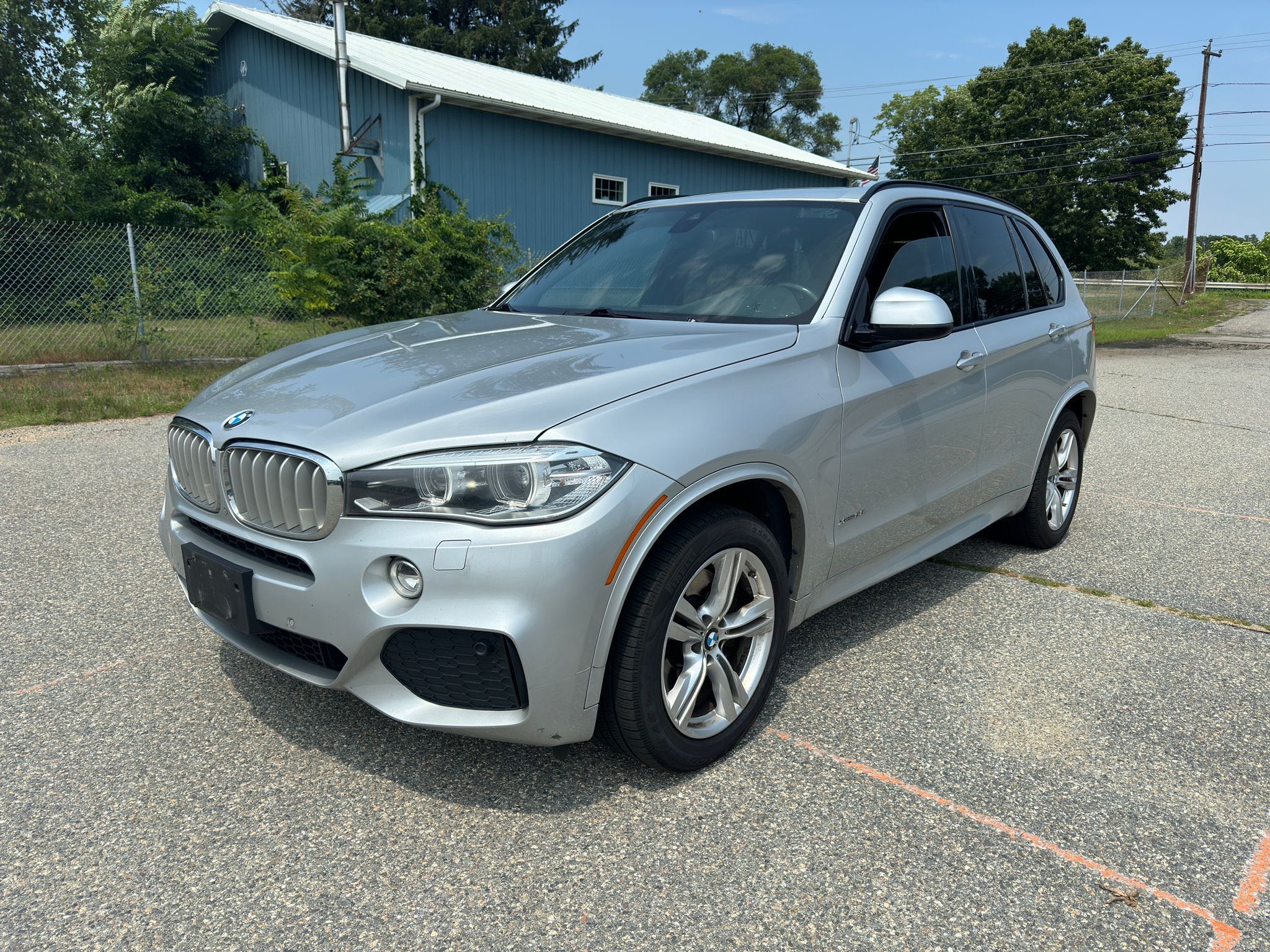 2014 BMW X5 xDrive50I vin: 5UXKR6C56E0J72385