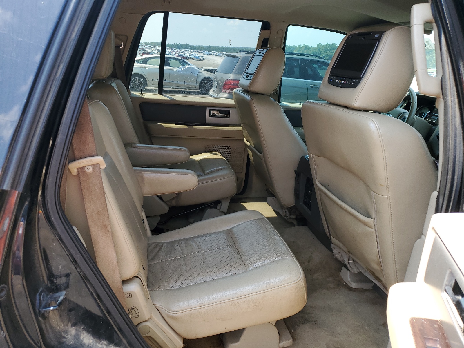 1FMJU1H54EEF15118 2014 Ford Expedition Xlt