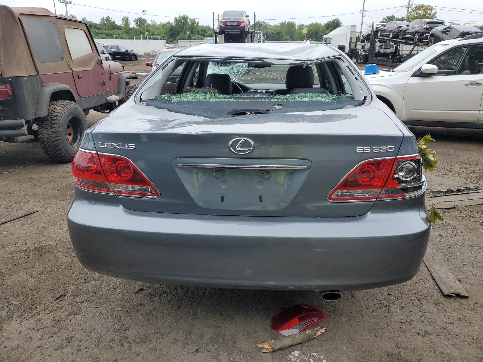 JTHBA30GX55136875 2005 Lexus Es 330