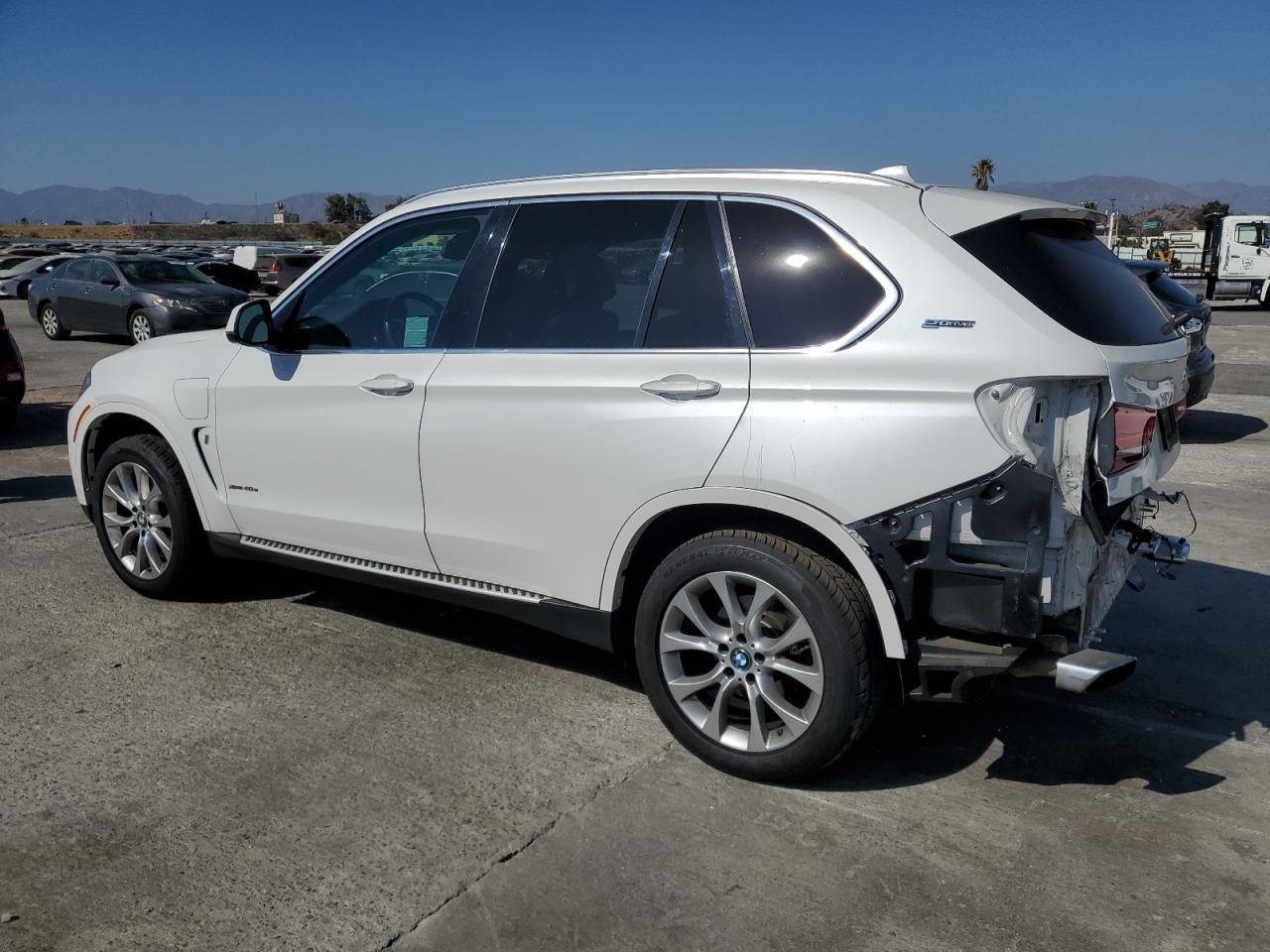 5UXKT0C55J0V99324 2018 BMW X5 - Image 2