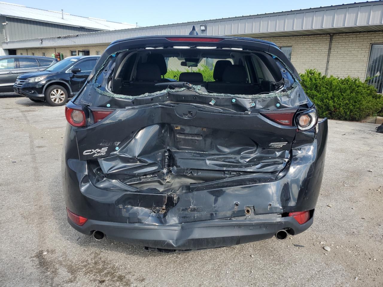 JM3KFBBM8J0335602 2018 Mazda Cx-5 Sport