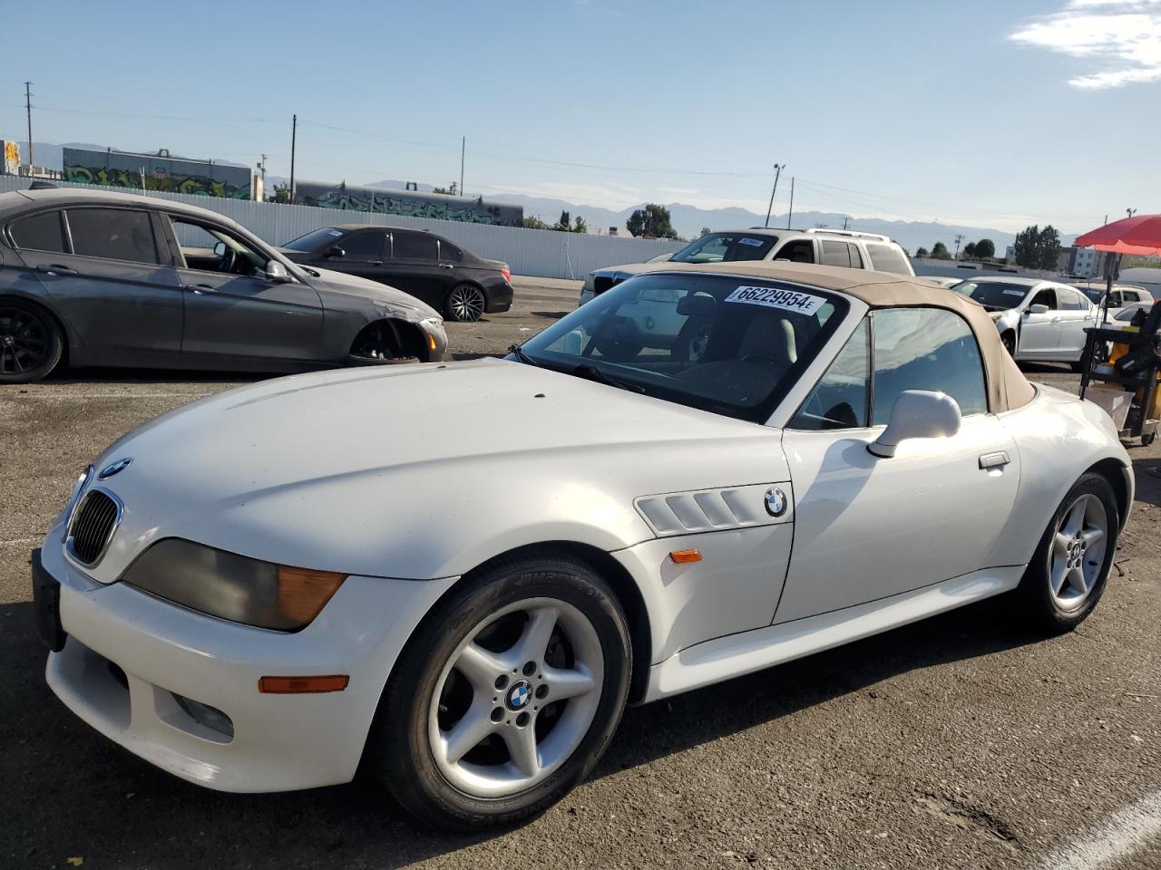 1998 BMW Z3 2.8 VIN: 4USCJ3327WLB63130 Lot: 66229954