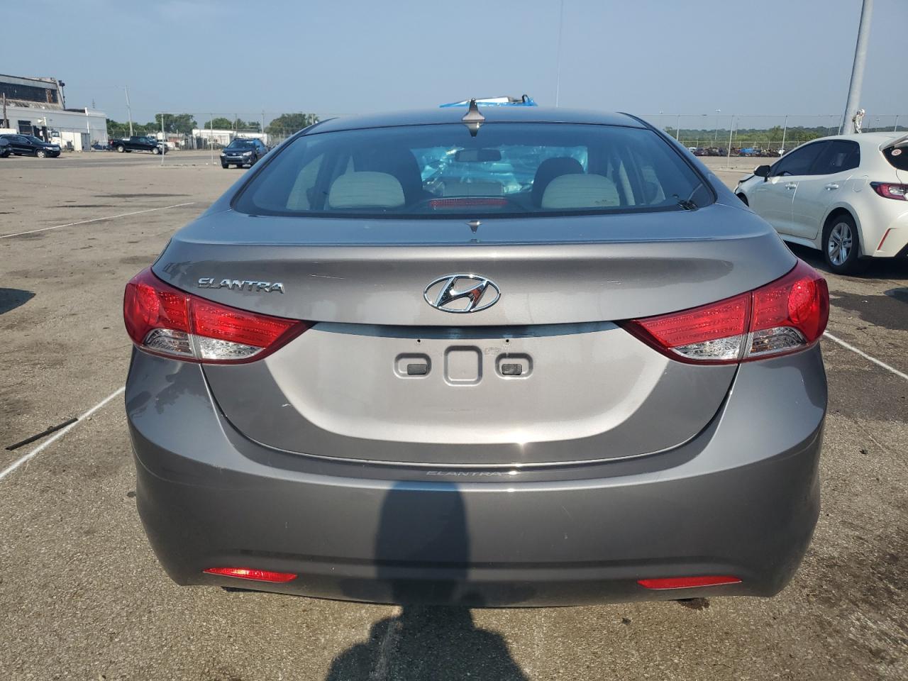 5NPDH4AE0CH070505 2012 Hyundai Elantra Gls