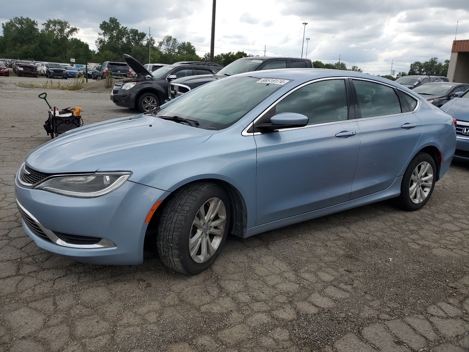 2015 Chrysler 200 Limited vin: 1C3CCCAB8FN646831