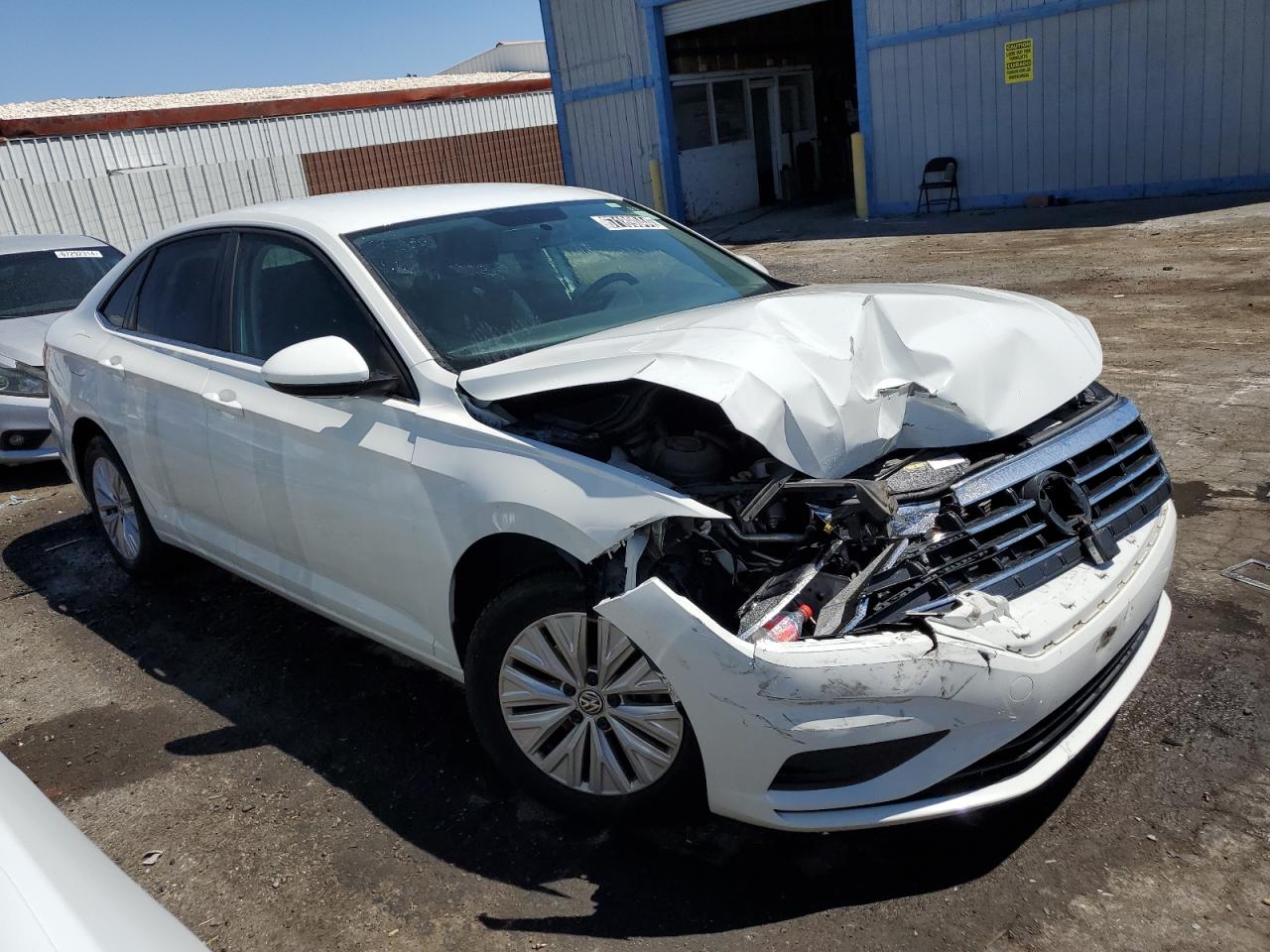 2019 Volkswagen Jetta - Image 4