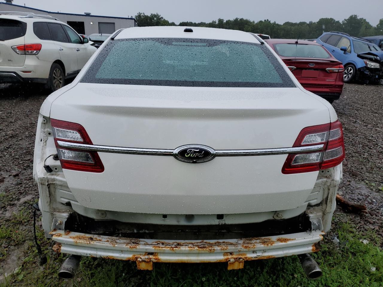 2015 Ford Taurus Limited VIN: 1FAHP2F81FG106342 Lot: 67734044