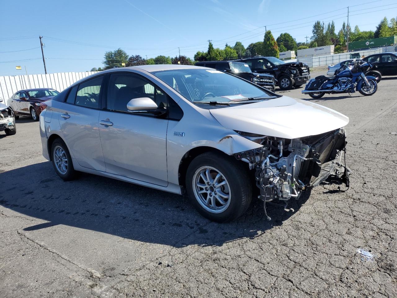 VIN JTDKARFP4J3070177 2018 TOYOTA PRIUS no.4