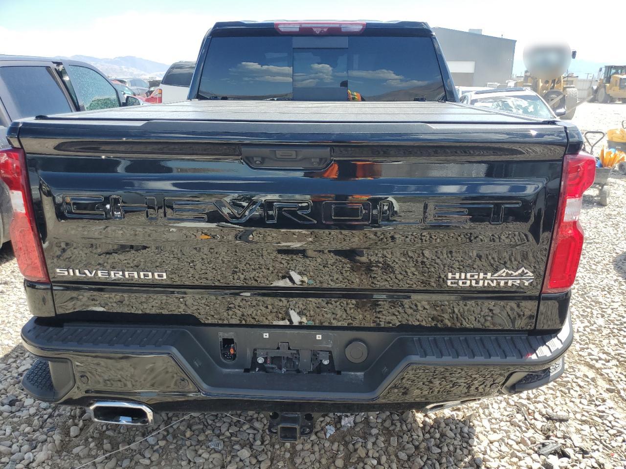 2022 Chevrolet Silverado K1500 High Country VIN: 3GCUDJEL5NG517814 Lot: 67949404