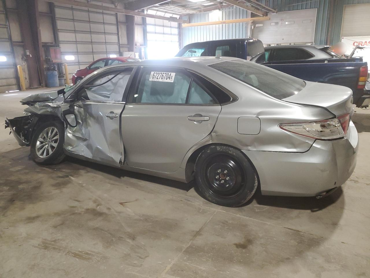 4T1BK1FK0HU583381 2017 TOYOTA CAMRY - Image 2