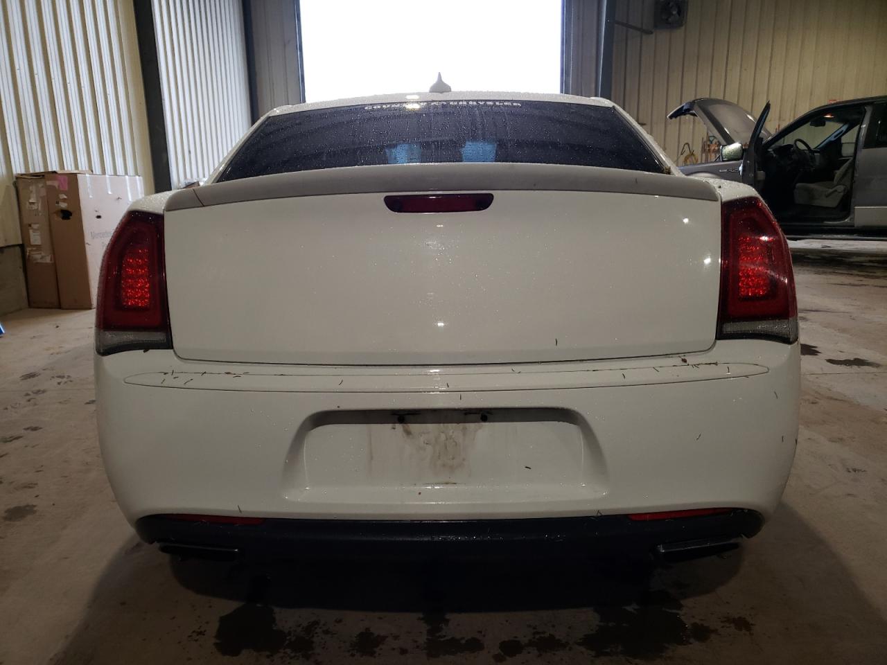 2C3CCABG8JH315280 2018 Chrysler 300 S