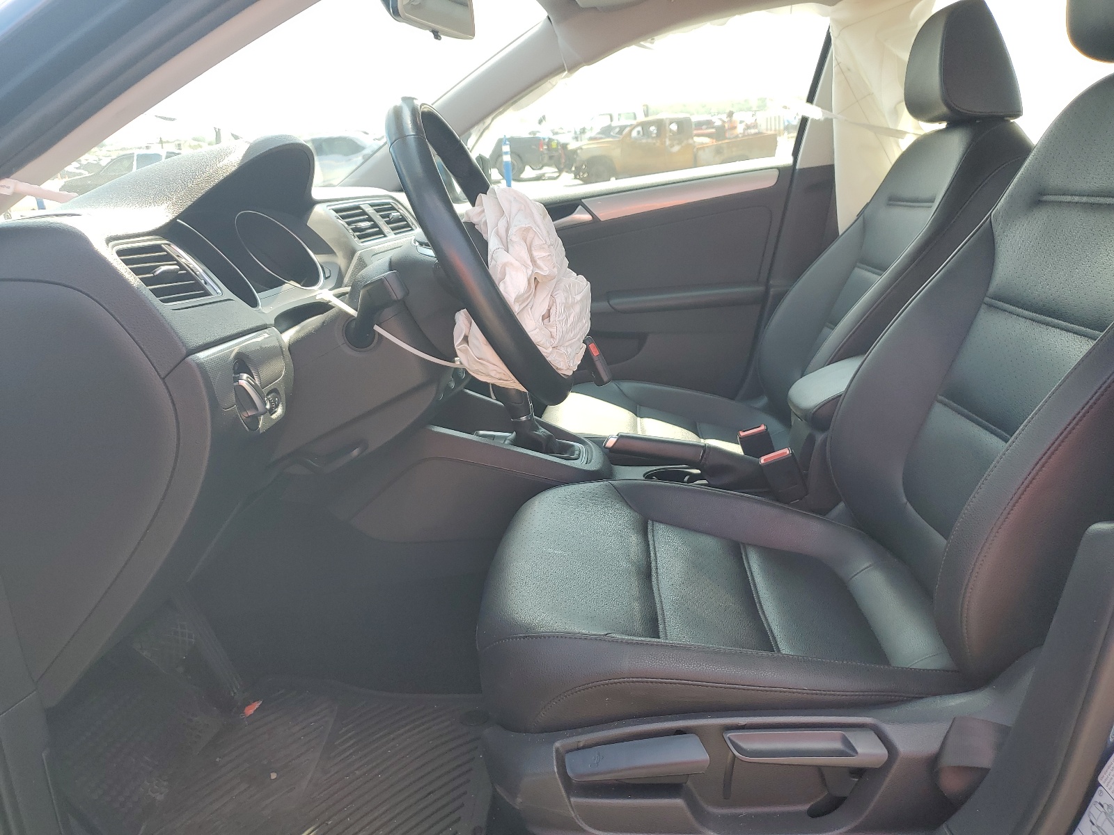 3VWDB7AJXHM403839 2017 Volkswagen Jetta Se