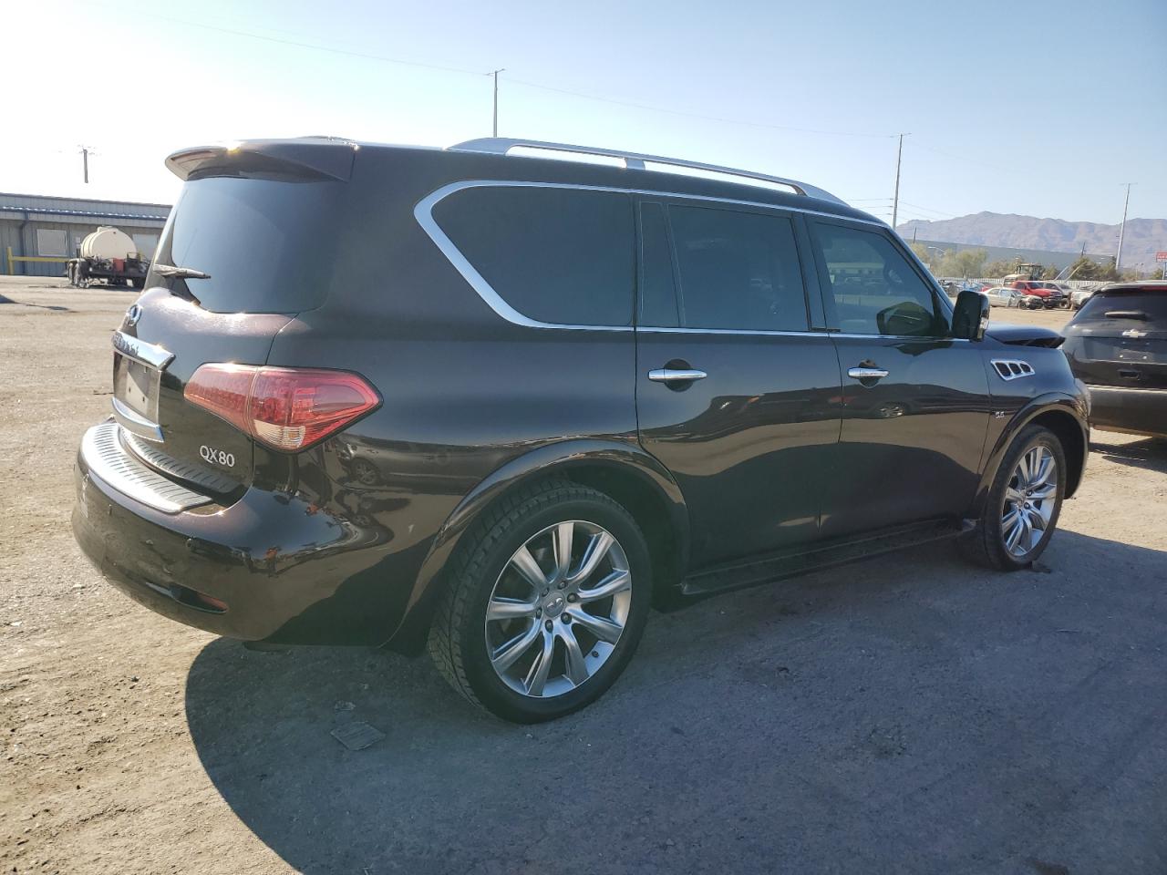 2014 Infiniti QX80 - Image 3