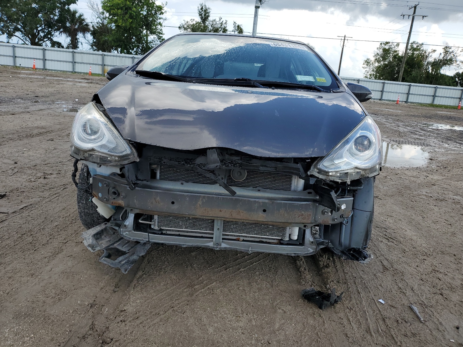 JTDKDTB32F1585964 2015 Toyota Prius C