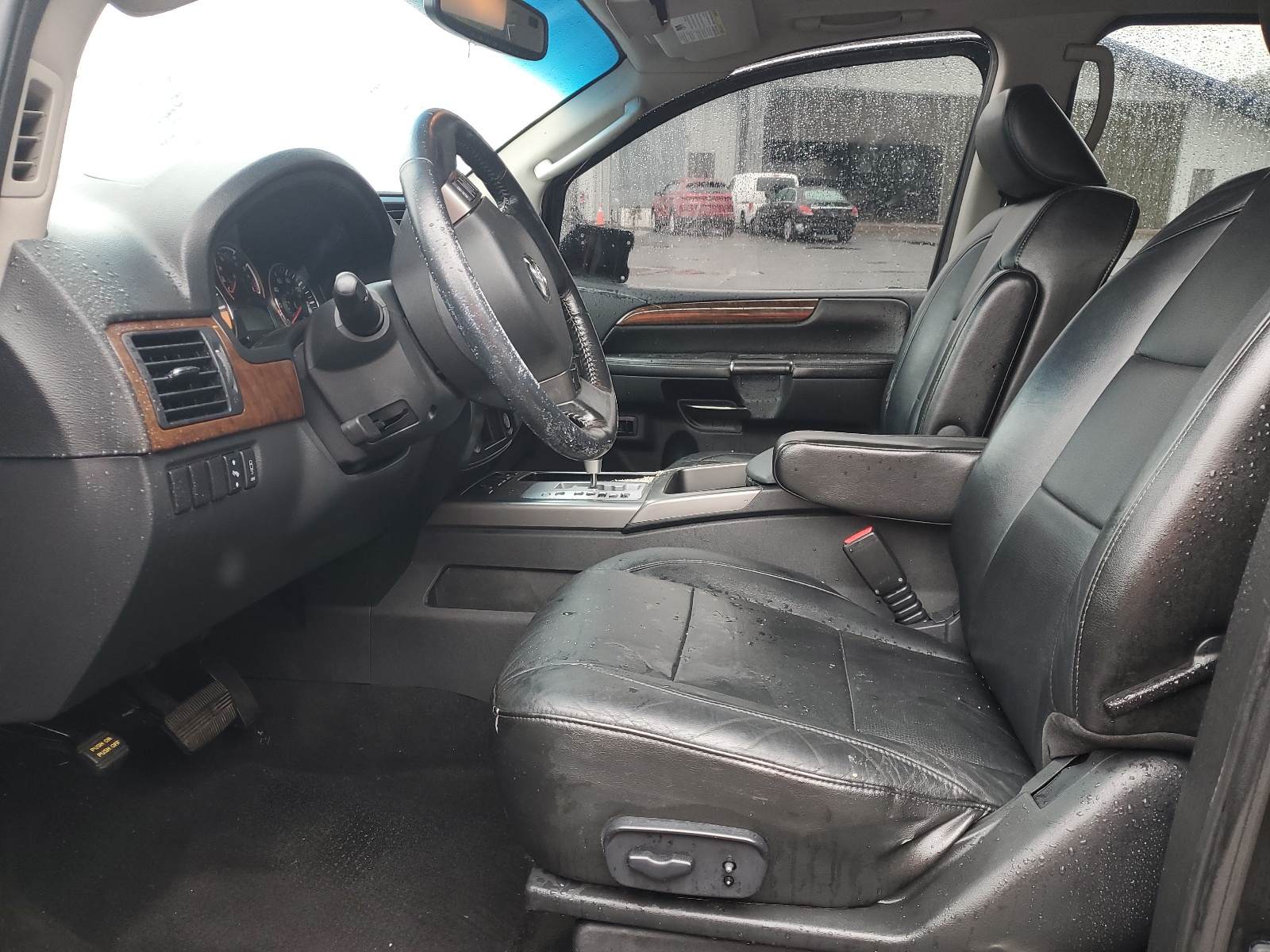 5N1AA0NC4BN623708 2011 Nissan Armada Sv