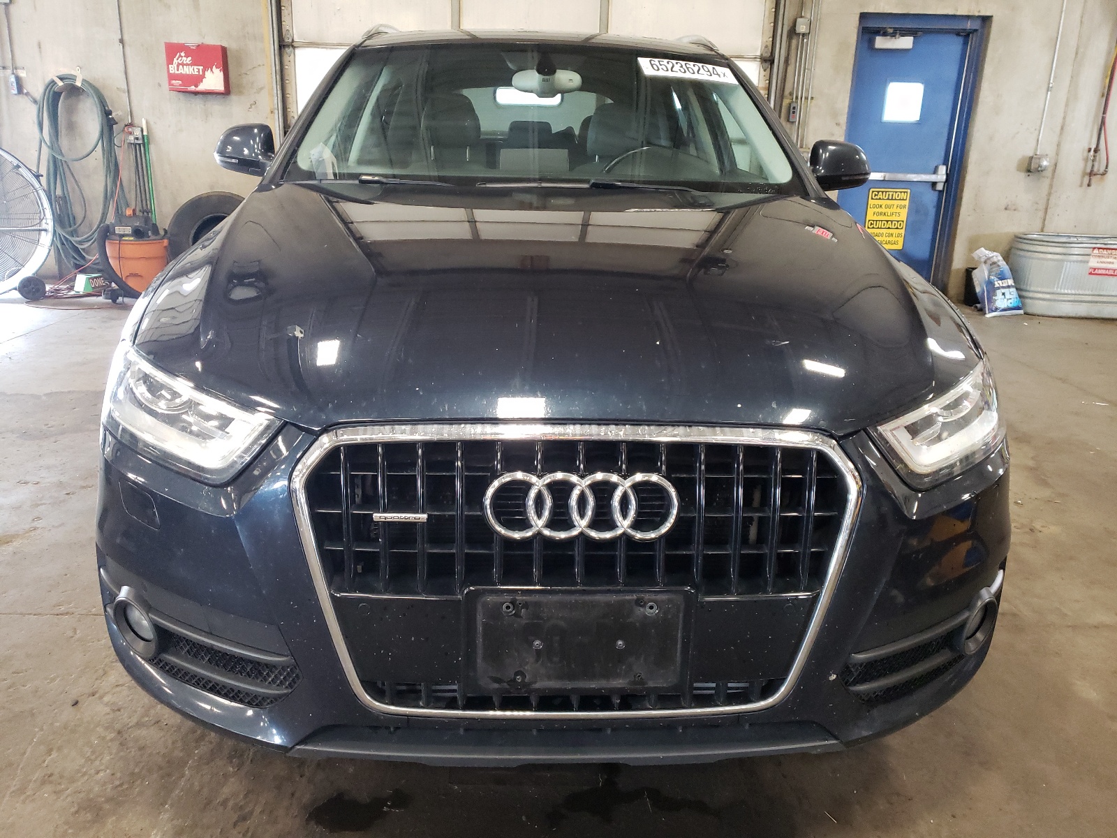 2015 Audi Q3 Premium Plus vin: WA1EFCFS5FR004395