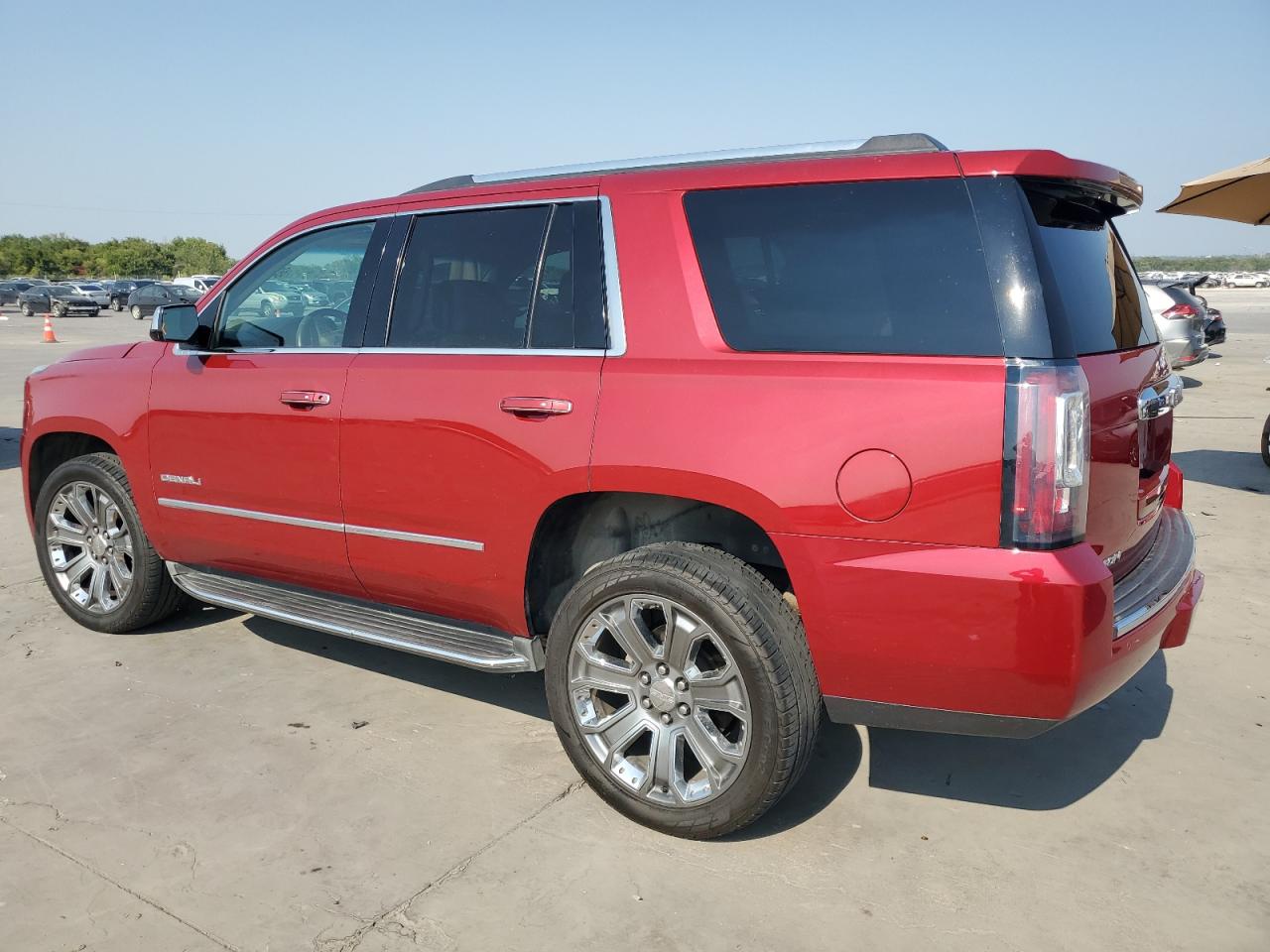 VIN 1GKS1CKJ3FR633369 2015 GMC YUKON no.2