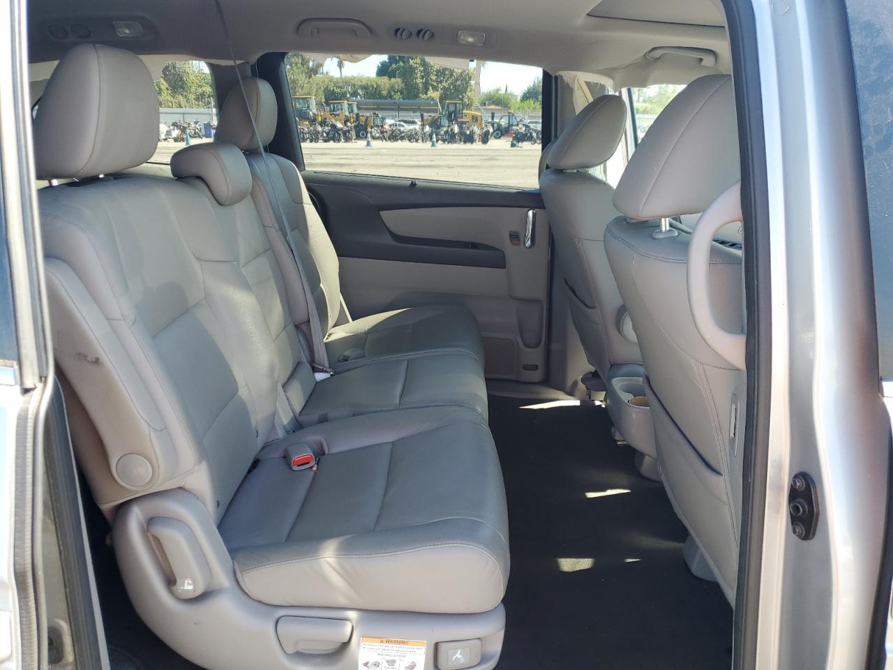 5FNRL6H70JB035370 2018 Honda Odyssey Exl