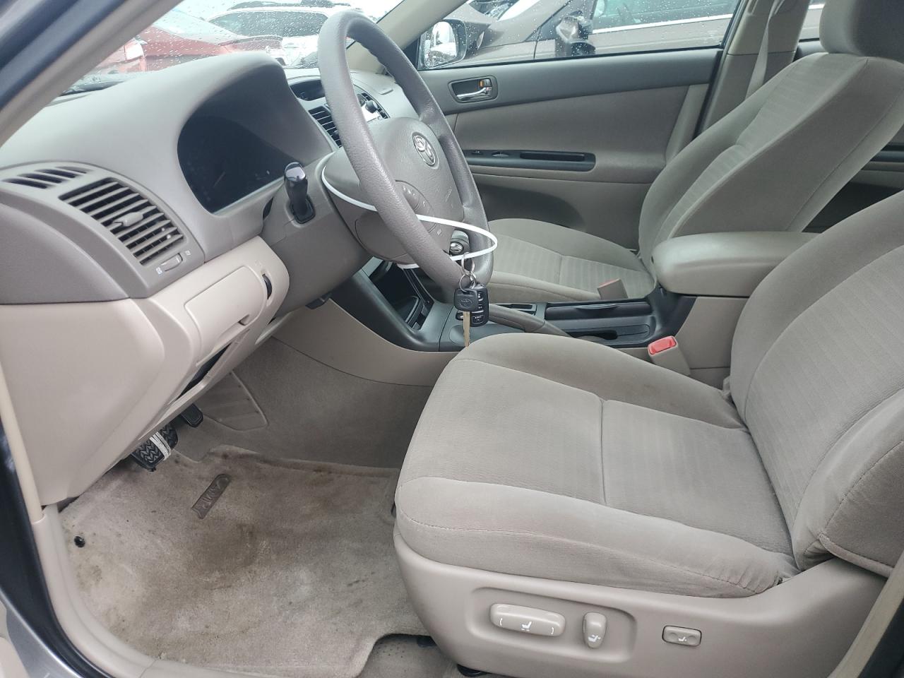 2005 Toyota Camry Le VIN: 4T1BE32K05U560865 Lot: 65972394