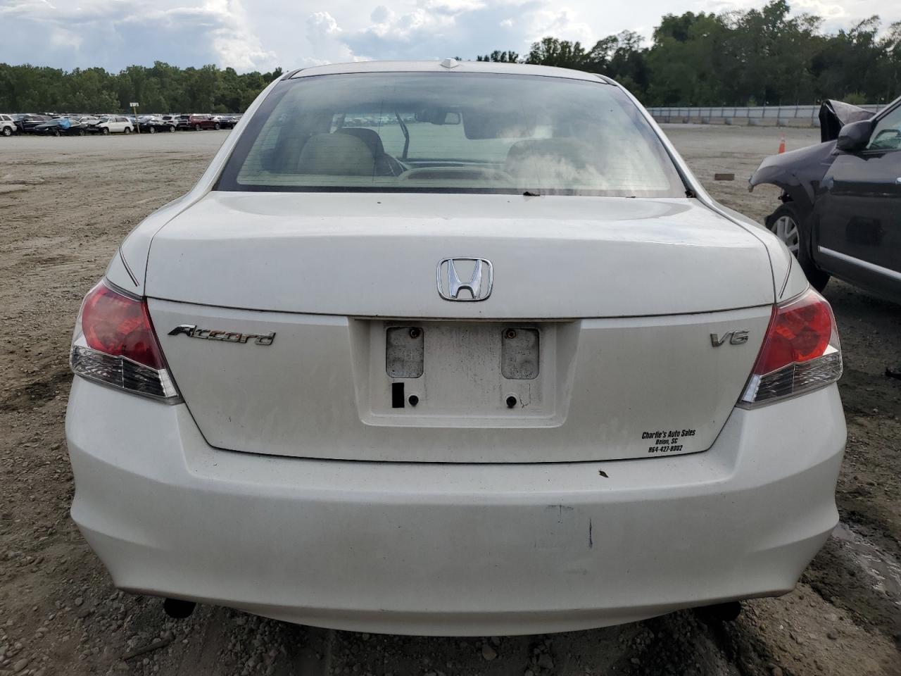 2009 Honda Accord - Image 6