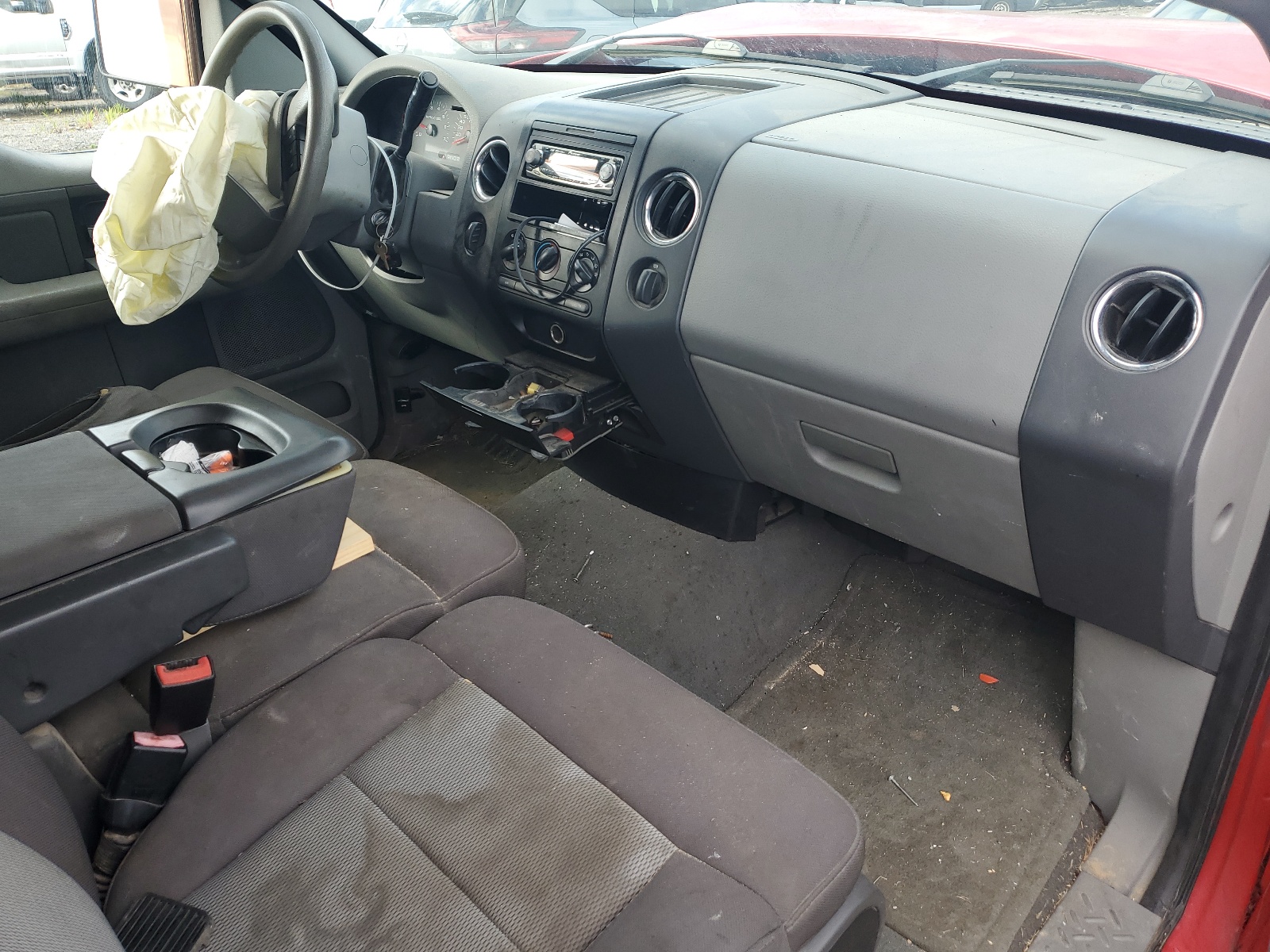 1FTVX14575NC02793 2005 Ford F150