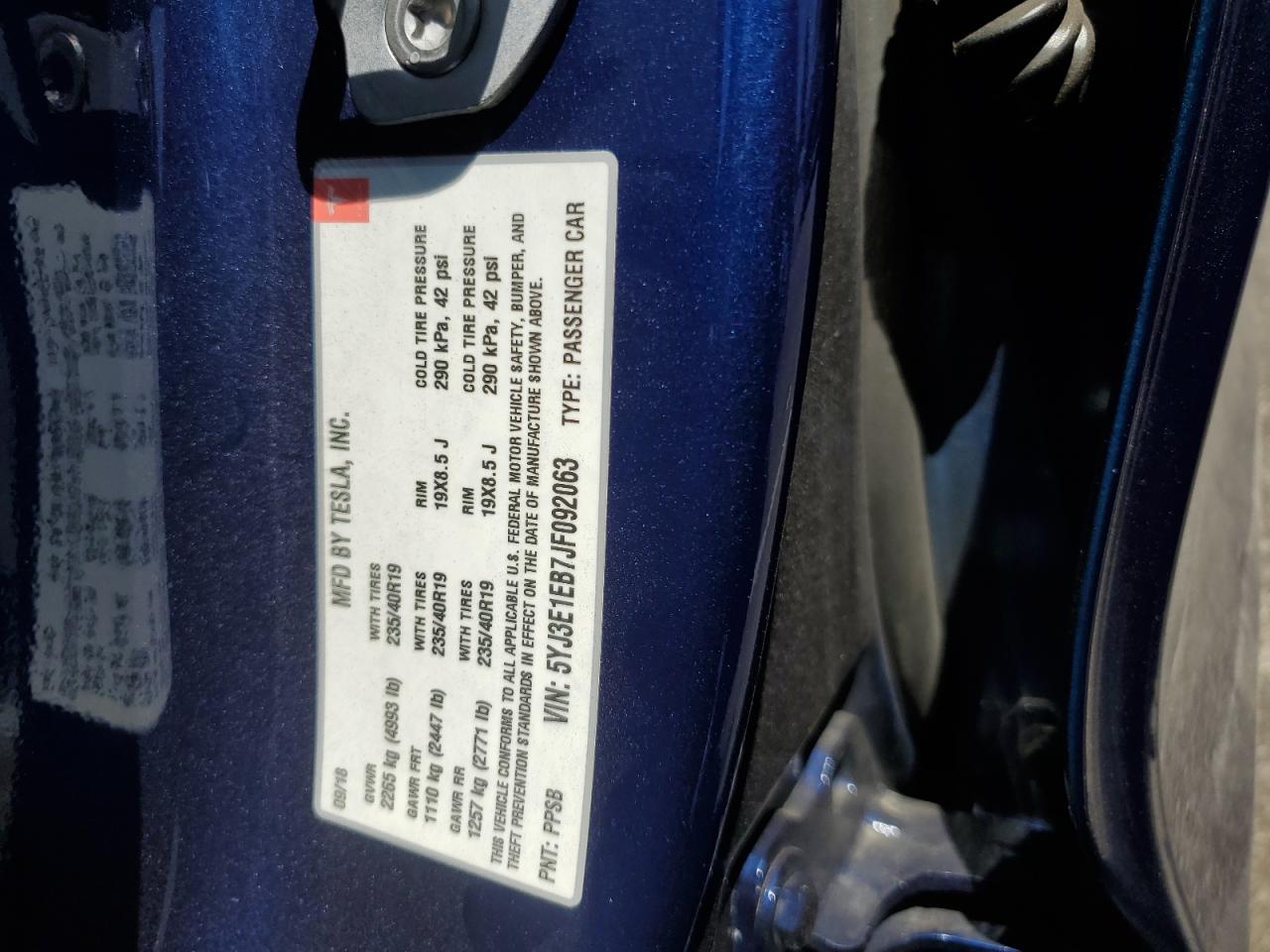 2018 Tesla Model 3 VIN: 5YJ3E1EB7JF092063 Lot: 67904424