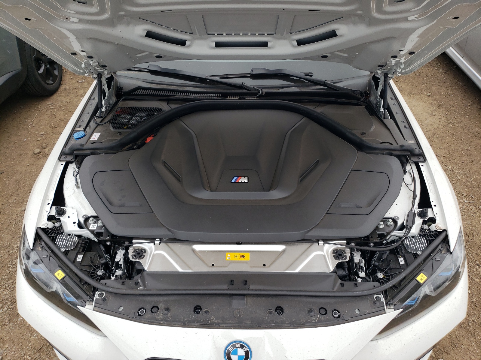 WBY33AW0XPFR20600 2023 BMW I4 M50