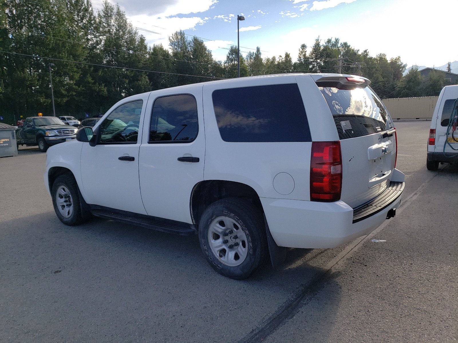 1GNSK2E0XBR243330 2011 Chevrolet Tahoe Special