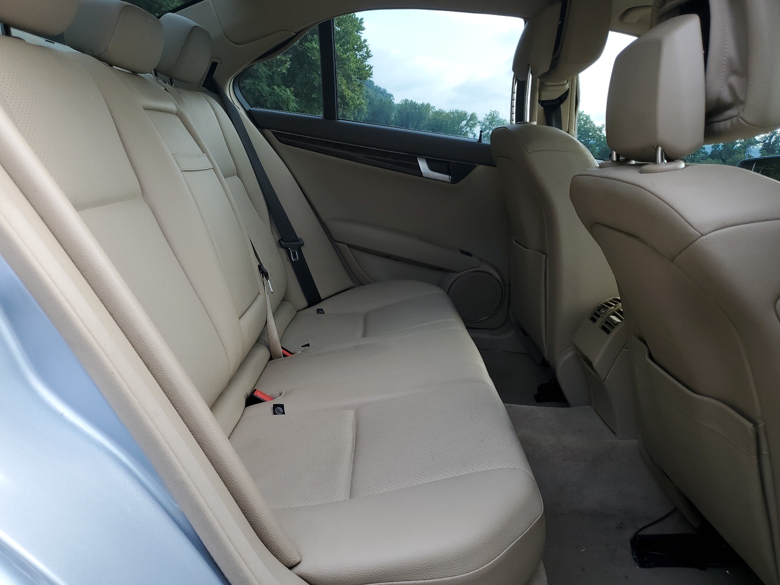 WDDGF8AB9DR270220 2013 Mercedes-Benz C 300 4Matic