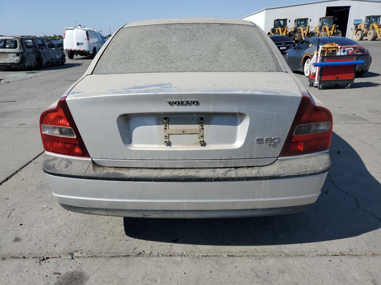 2001 Volvo S80 T6 Exectuvie VIN: YV1TS90D111205735 Lot: 68945594