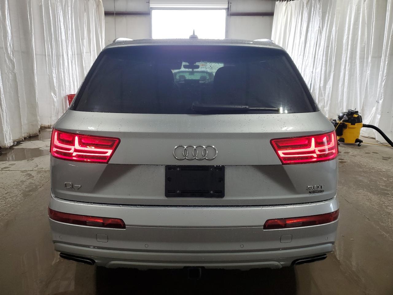 2017 Audi Q7 Prestige VIN: WA1VAAF71HD038171 Lot: 69385614