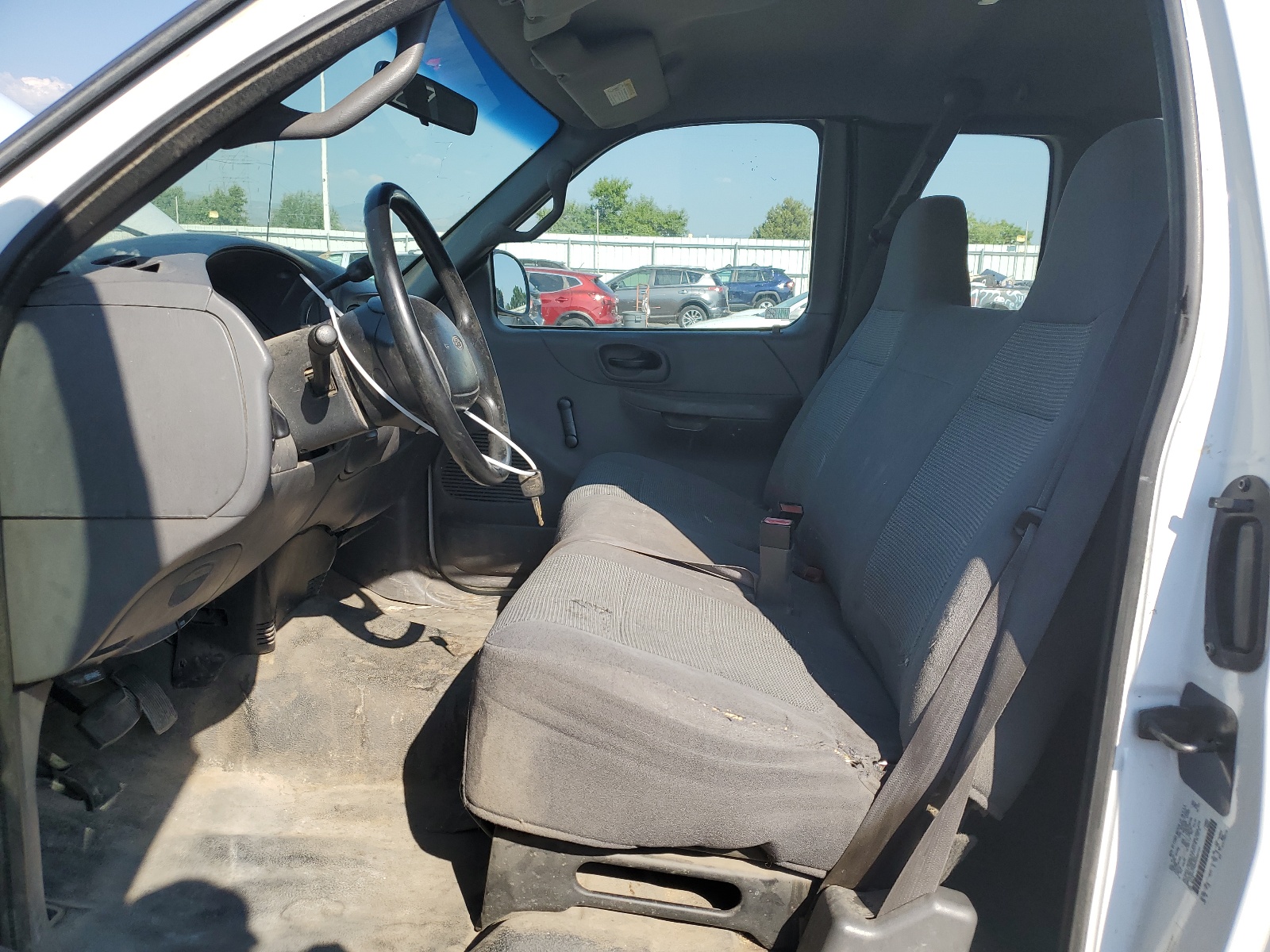 1FTRX17W82NA89129 2002 Ford F150