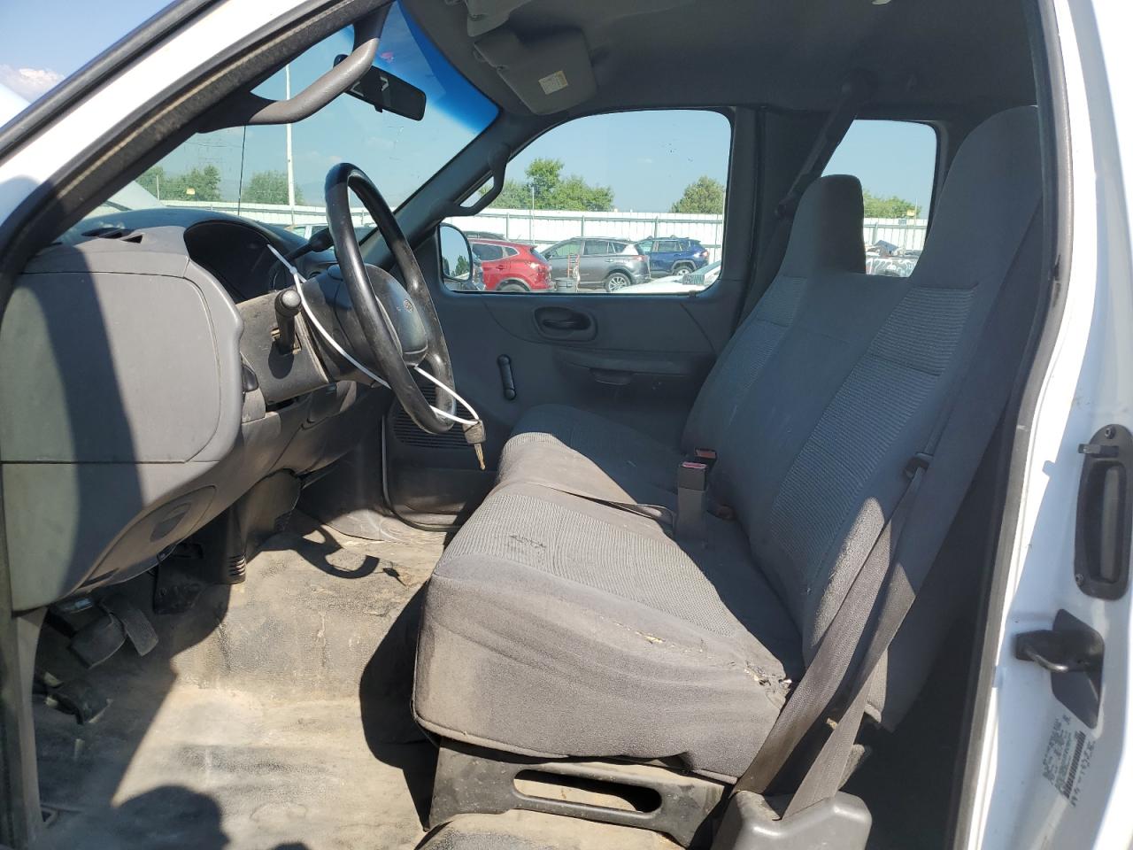 2002 Ford F150 VIN: 1FTRX17W82NA89129 Lot: 66047394