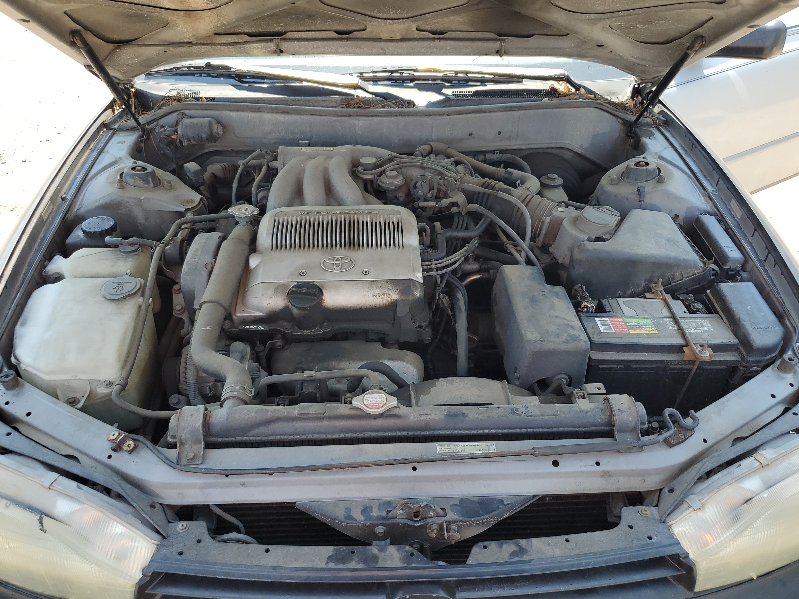 JT2VK12E8N0008975 1992 Toyota Camry Le