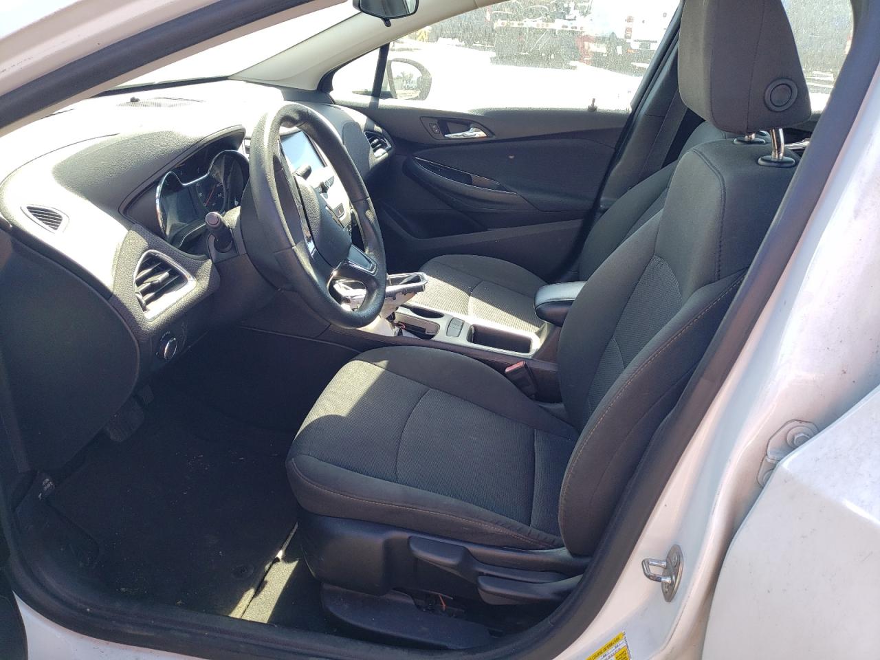 2017 Chevrolet Cruze - Image 7