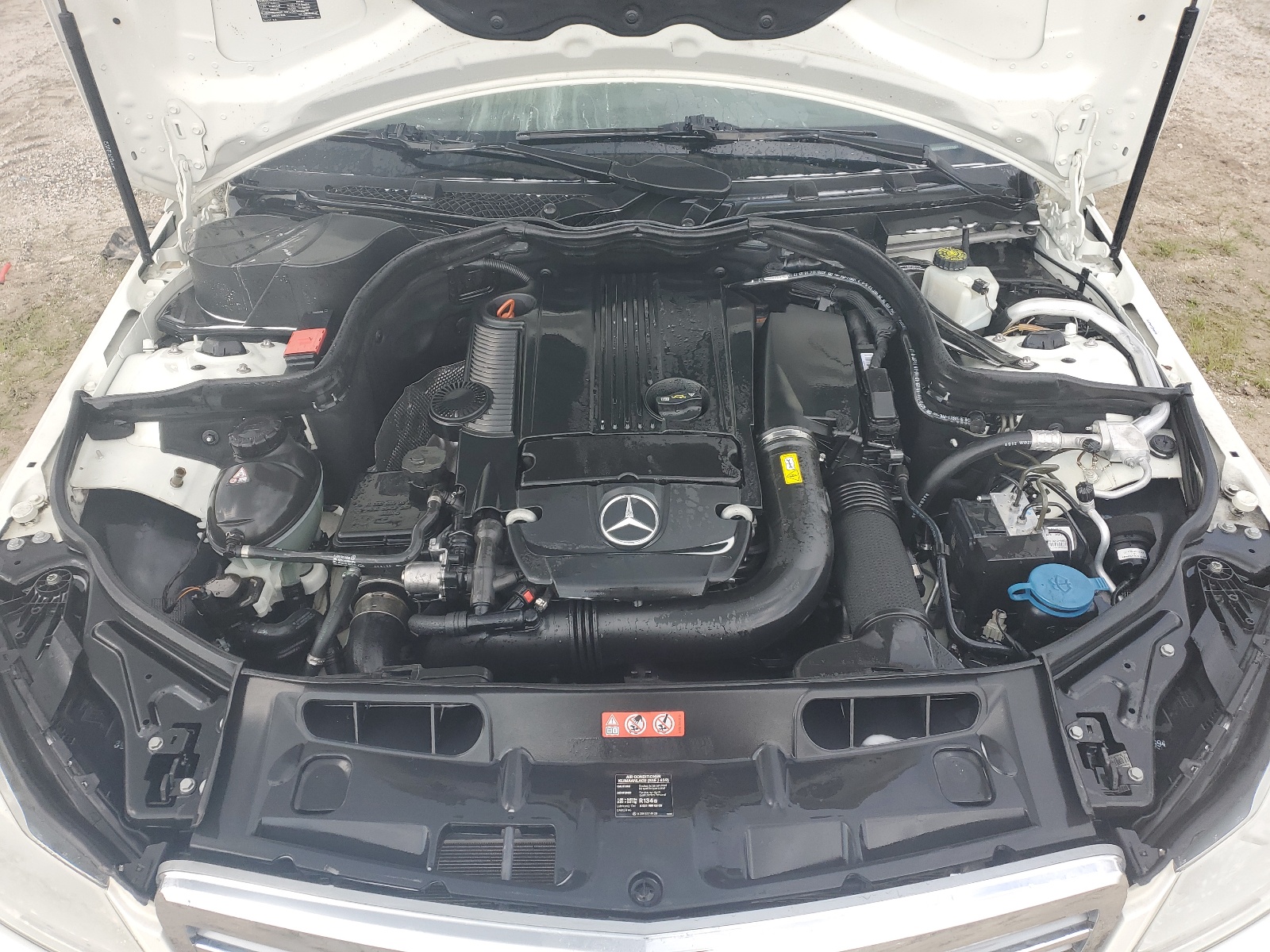 WDDGF4HB5CR236871 2012 Mercedes-Benz C 250