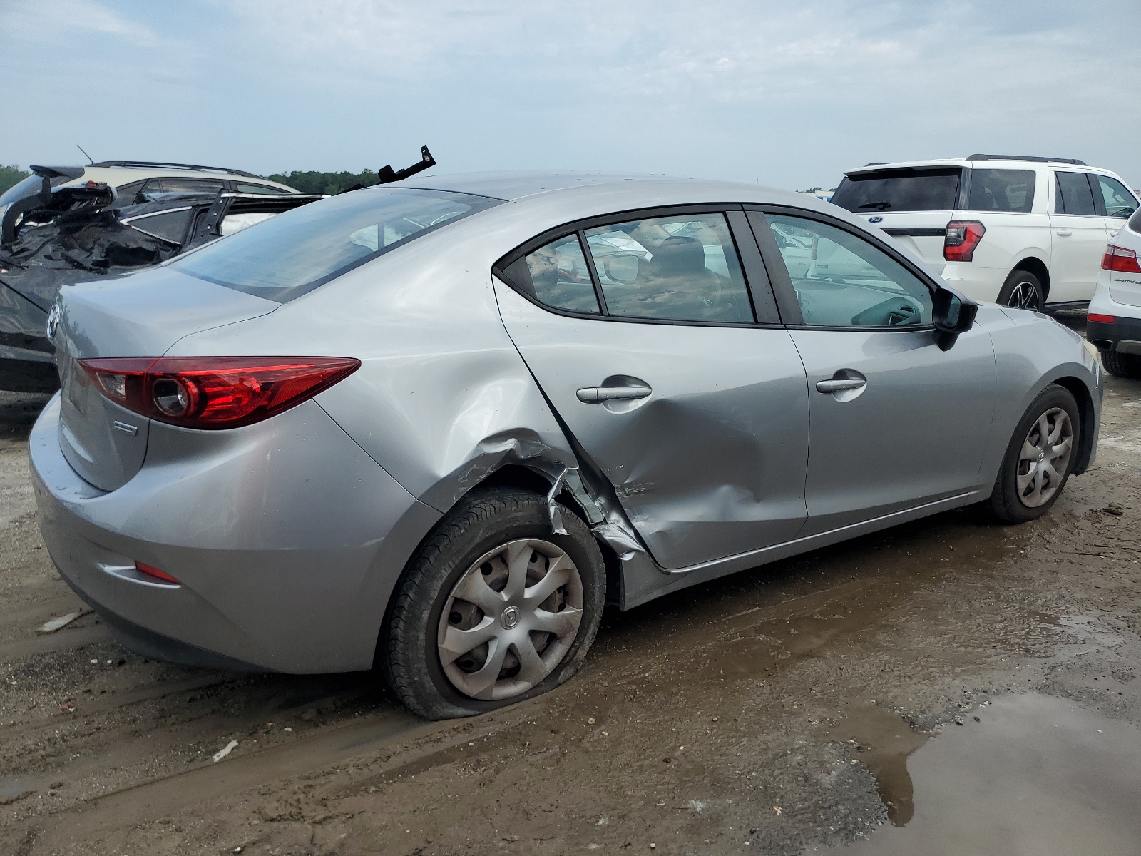 JM1BM1T72E1148017 2014 Mazda 3 Sv