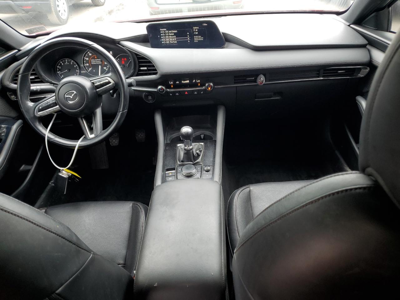 2020 Mazda 3 Premium VIN: JM1BPANM4L1156627 Lot: 66103594