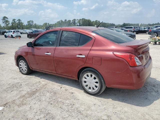  NISSAN VERSA 2019 Красный