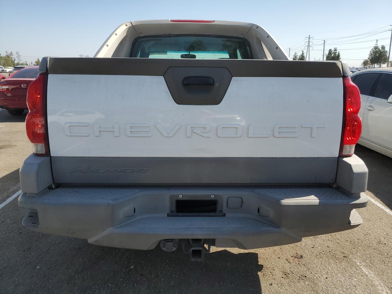 2002 Chevrolet Avalanche C1500 VIN: 3GNEC13T52G338301 Lot: 68586144