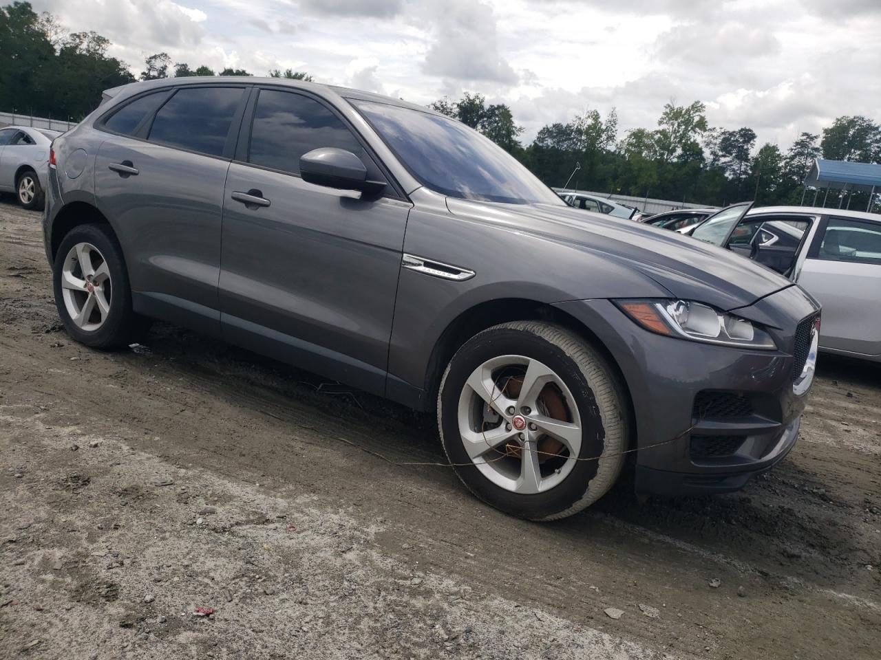 2017 Jaguar F-Pace Premium vin: SADCJ2BN6HA091140