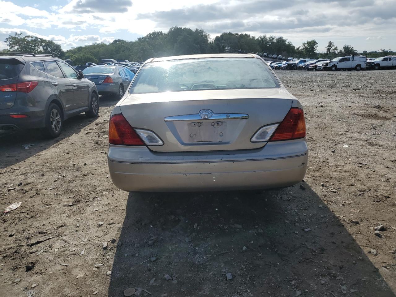 2002 Toyota Avalon Xl VIN: 4T1BF28B22U262702 Lot: 67959014