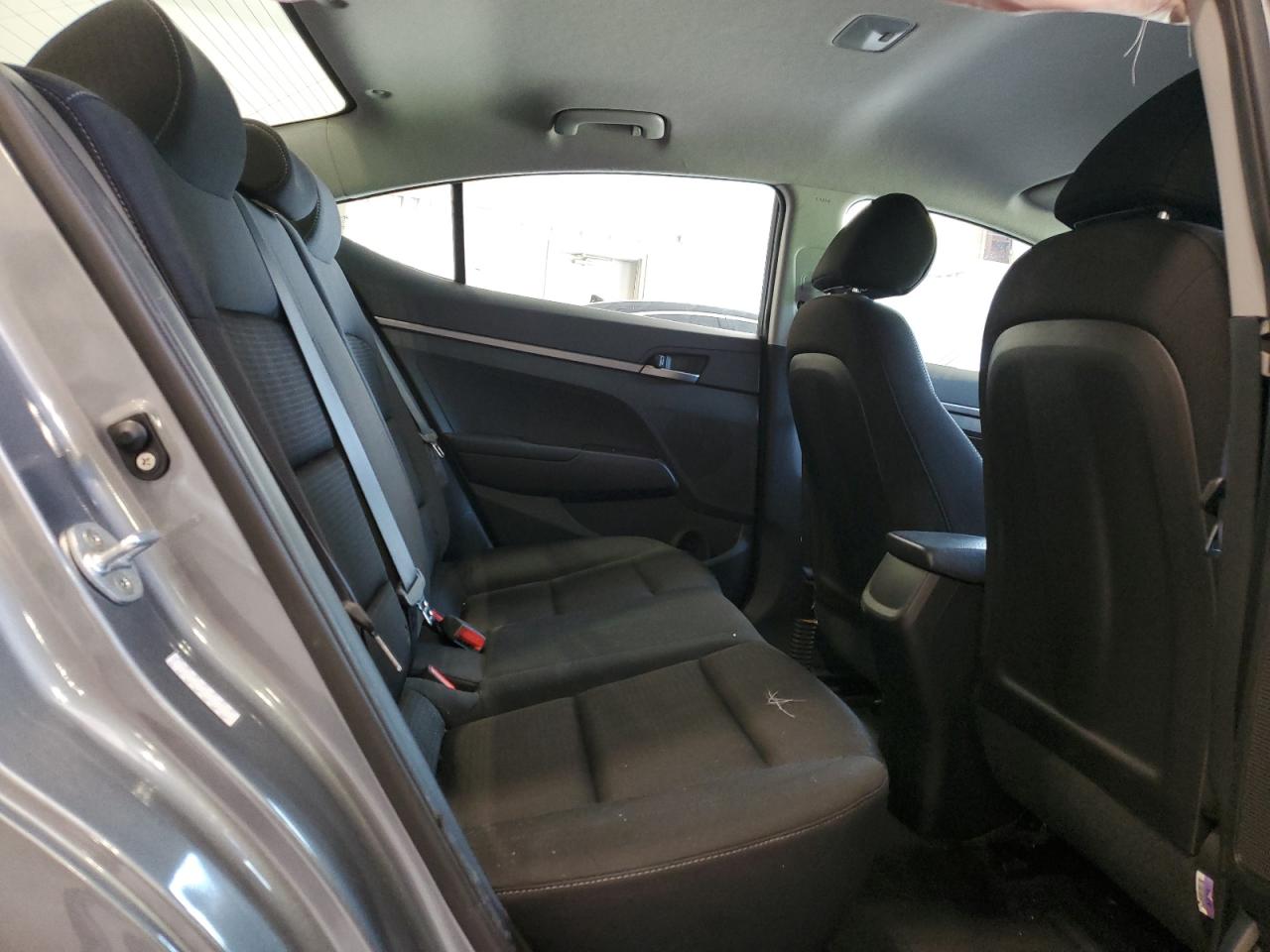 2018 Hyundai Elantra Se VIN: KMHD74LF2JU451697 Lot: 67107444