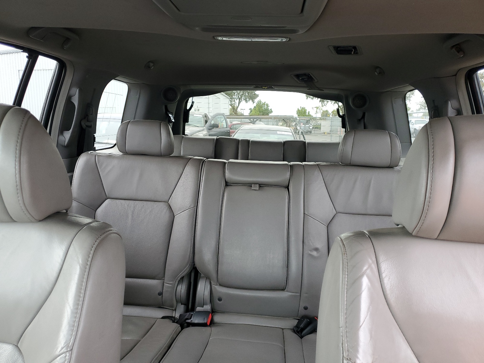 5FNYF38989B021232 2009 Honda Pilot Touring